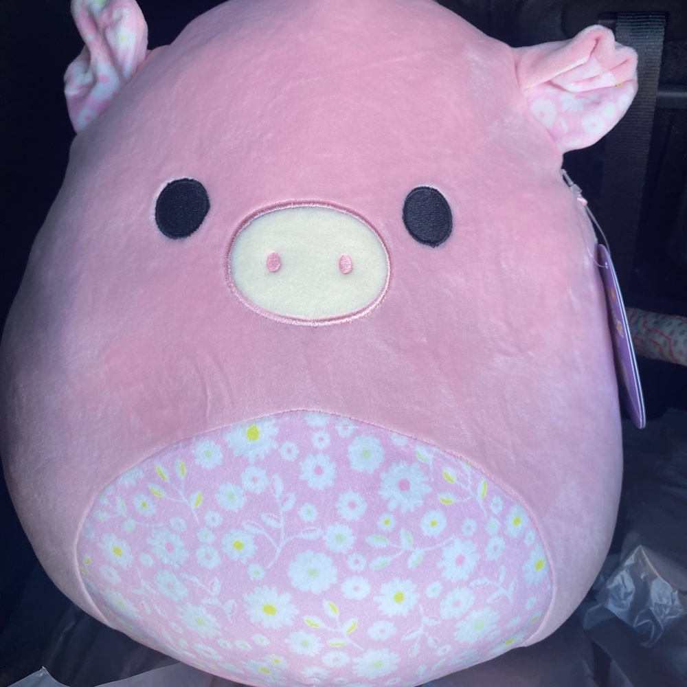 Squishmallow Peter the pig 11” NWT flower belly Easter 2023 release